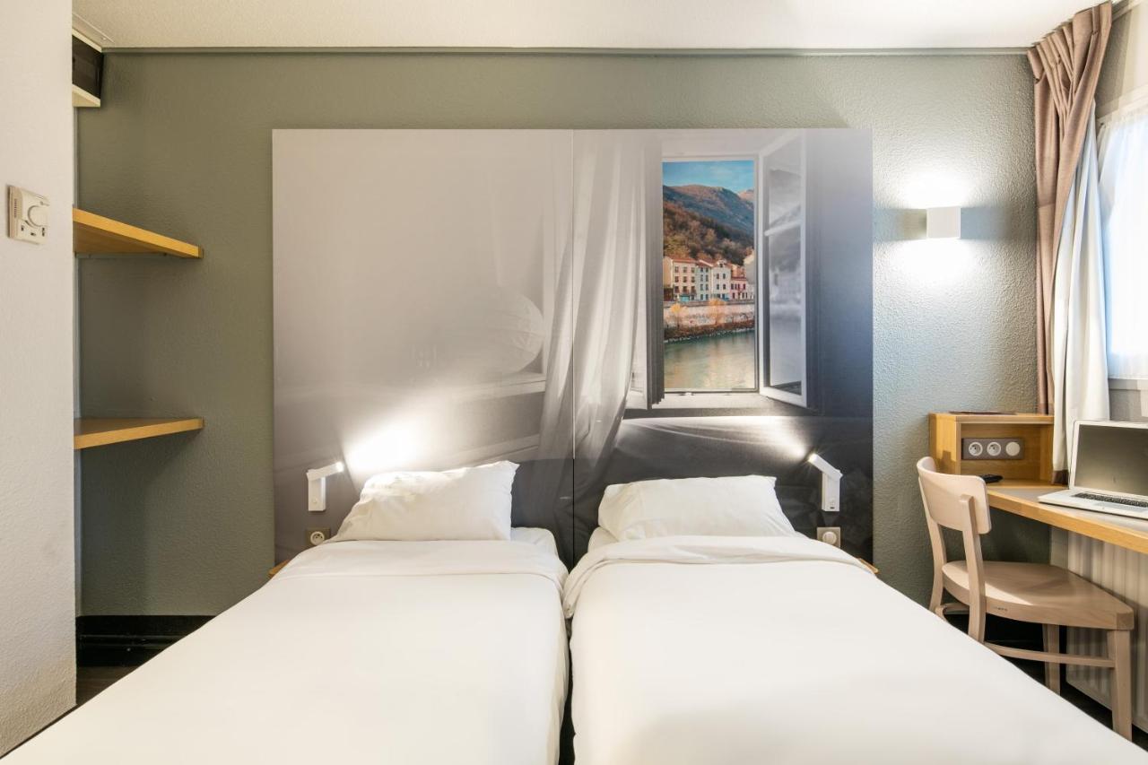 B&B Hotel Grenoble Universite 1 Gières Exteriör bild